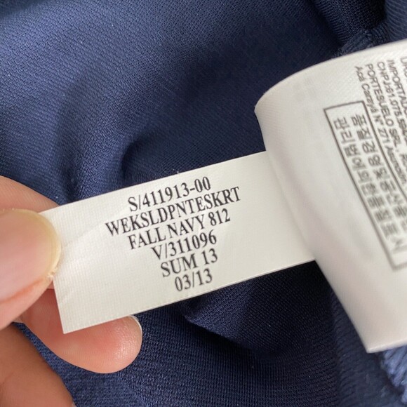 BANANA REPUBLIC Women's Size 10 Mini Skirt Navy Blue Ponte Knit Casual Career - Picture 9 of 10